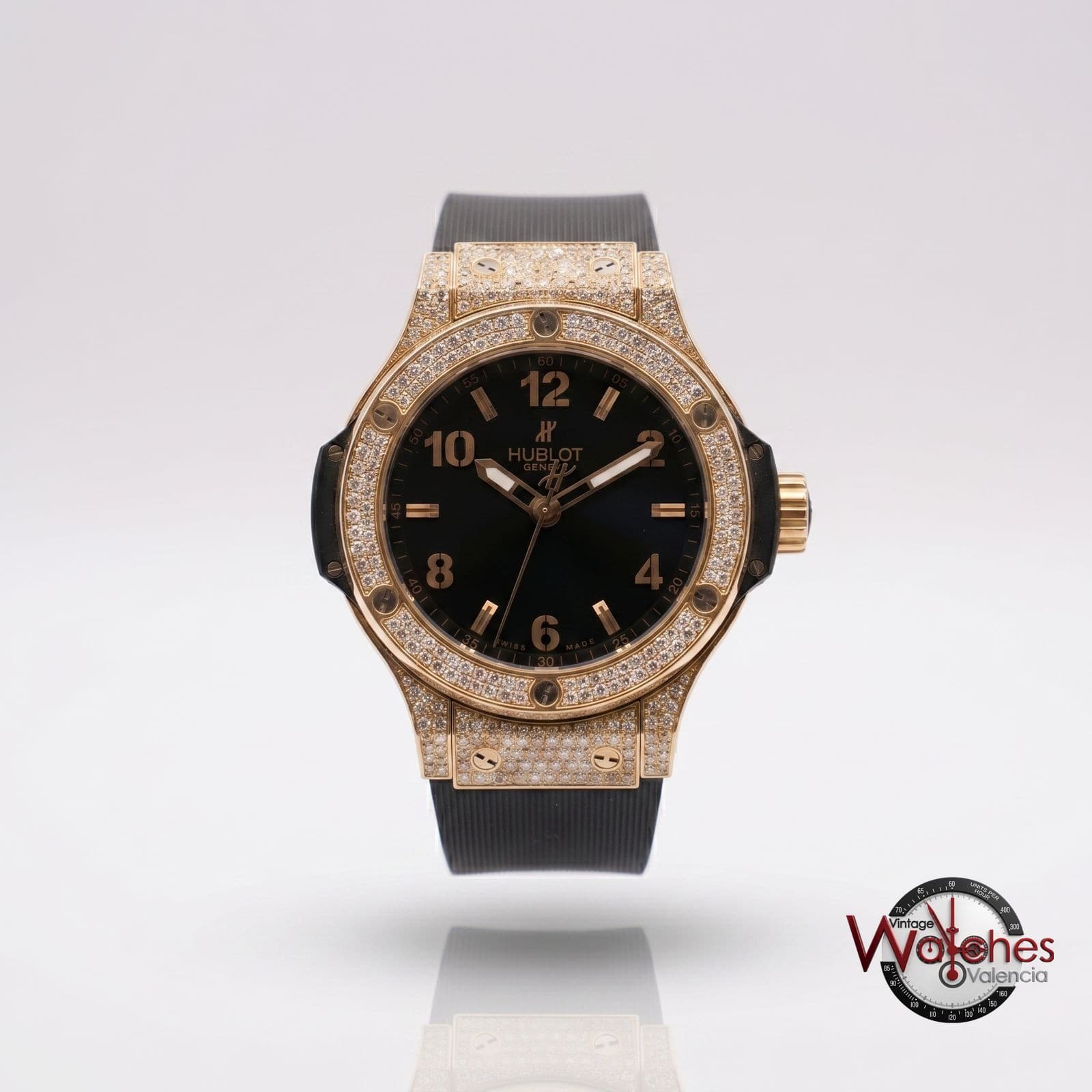Hublot Big Bang 38 mm (Gold Pavé)