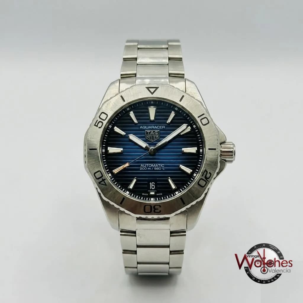 TAG Heuer Aquaracer Professional 200
