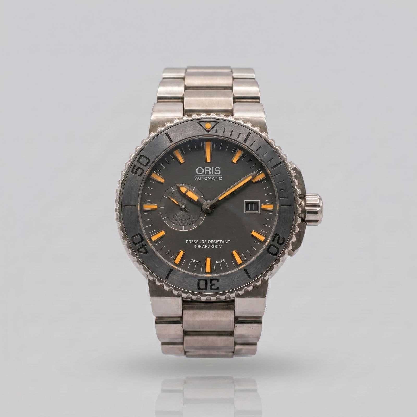 Oris Aquis Small Second Date